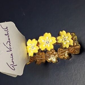Gloria Vanderbilt Yellow Flower Bracelet Gold Tone
